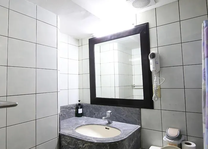 Hotel Asia Cebu 3*